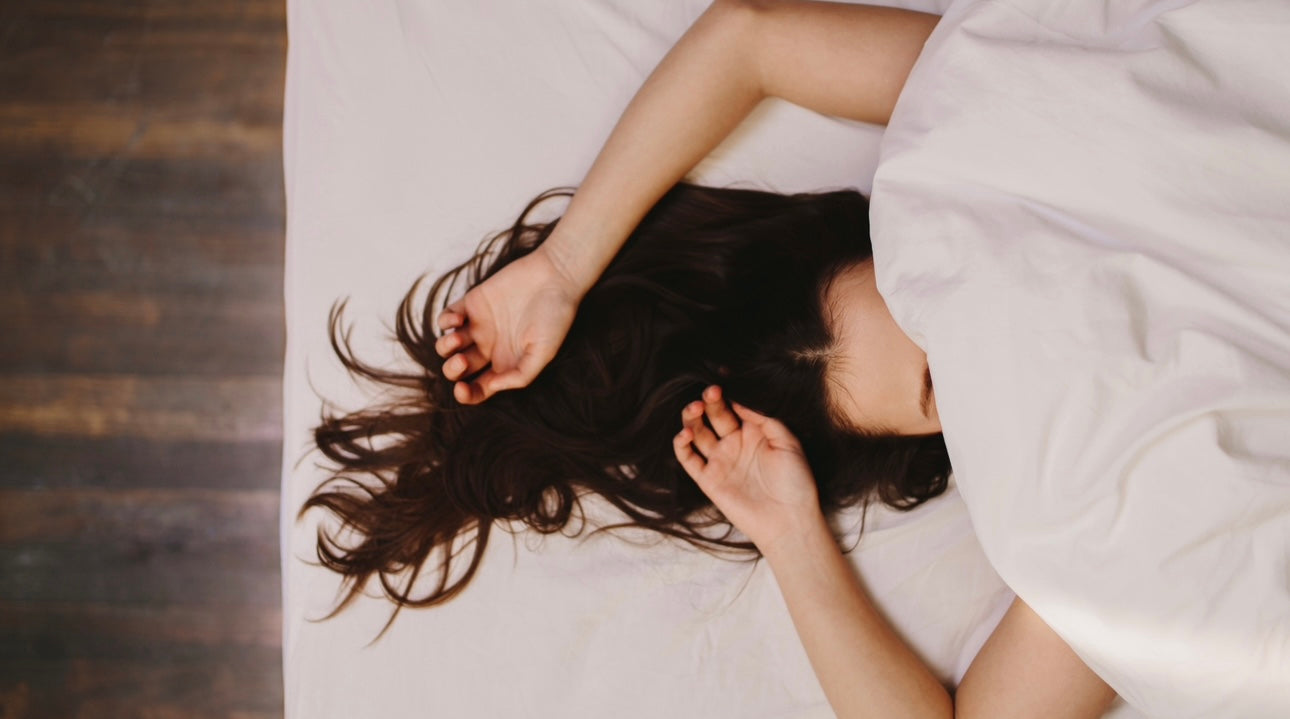 Insomnies pendant les règles, des solutions ?